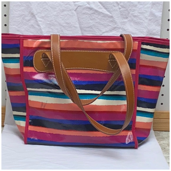 Striped Tote - Picture 2 of 8